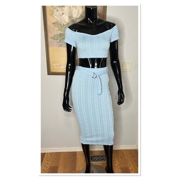 Fashion Nova Sweater Feels Skirt Set Sz S - Picture 3 of 10